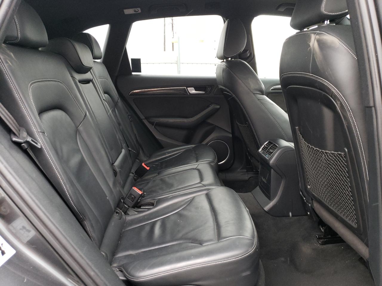 2016 Audi SQ5 VIN WA1CCAFP6GA120043 Copart auction photo, rear end / minor dent/scratches damage thumbnail 11