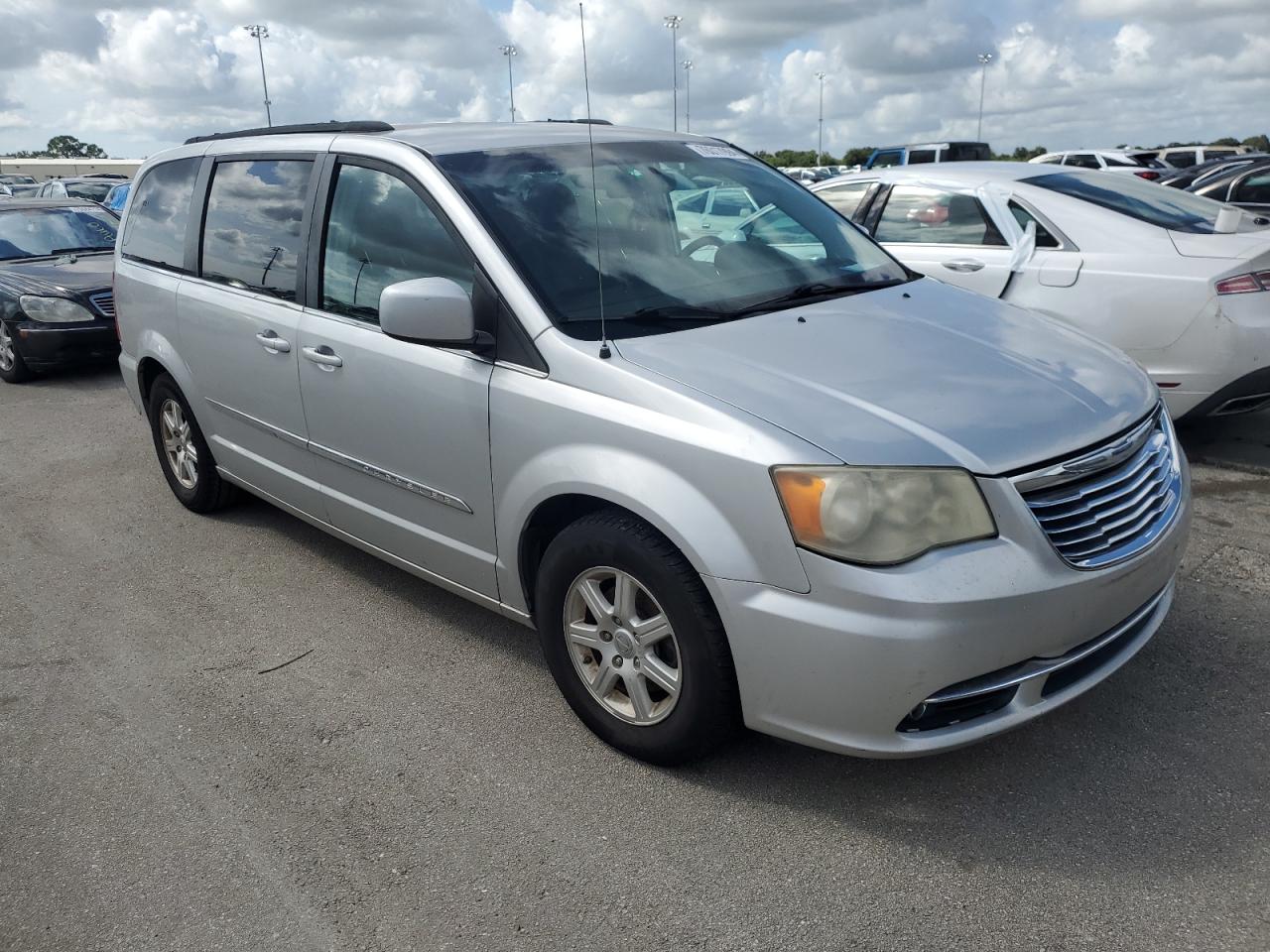 2012 Chrysler Town & Country VIN 2C4RC1BG7CR293288 Copart auction photo, water/flood damage thumbnail 4