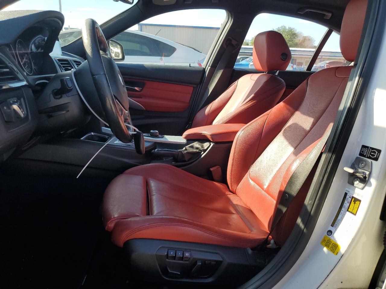 2015 BMW 3er VIN WBA3A5C58FF608947 Copart auction photo, front end damage thumbnail 7