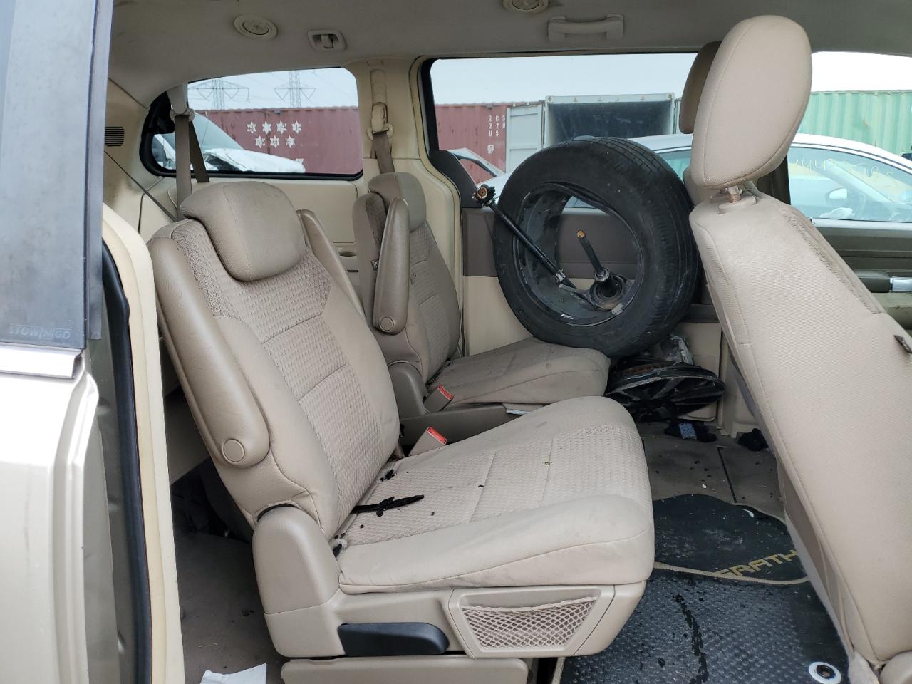 2008 Chrysler Town & Country VIN 2A8HR54P48R738651 Copart auction photo, rear end / front end damage thumbnail 11