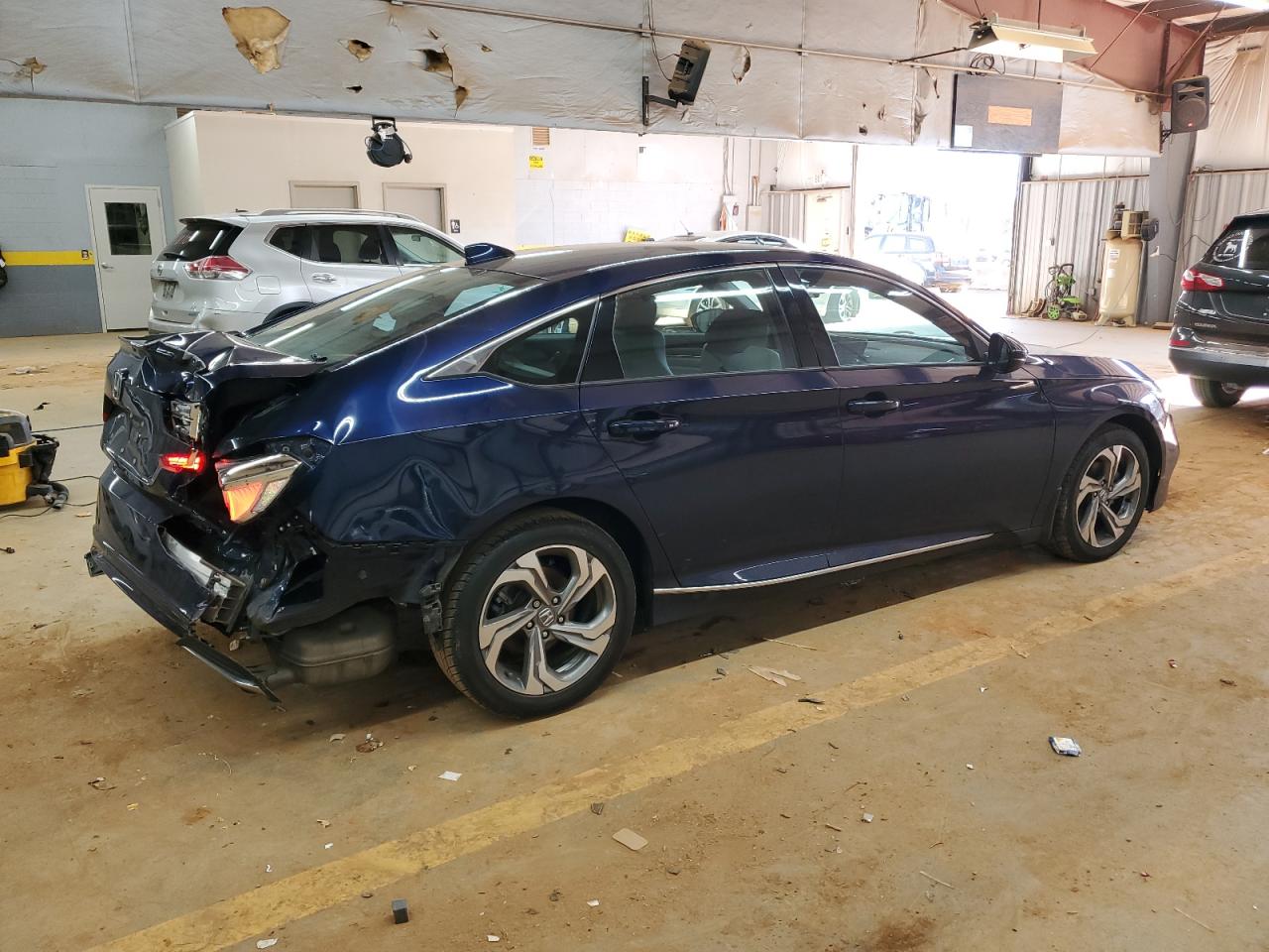 2018 Honda Accord VIN 1HGCV1F55JA181052 Copart auction photo, rear end damage thumbnail 3