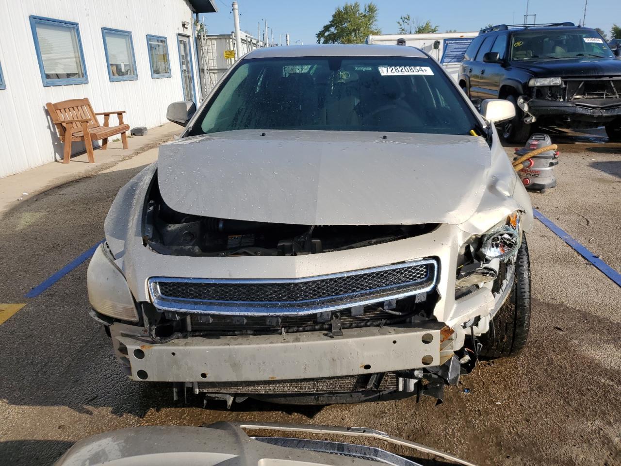 2011 Chevrolet Malibu VIN 1G1ZC5E18BF236305 Copart auction photo, front end / minor dent/scratches damage thumbnail 5