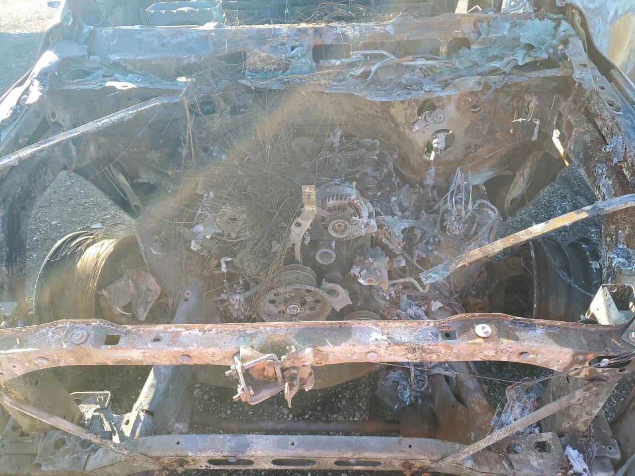 2020 RAM 2500 VIN 3C6UR5CJ5LG259034 Copart auction photo, burn damage thumbnail 11