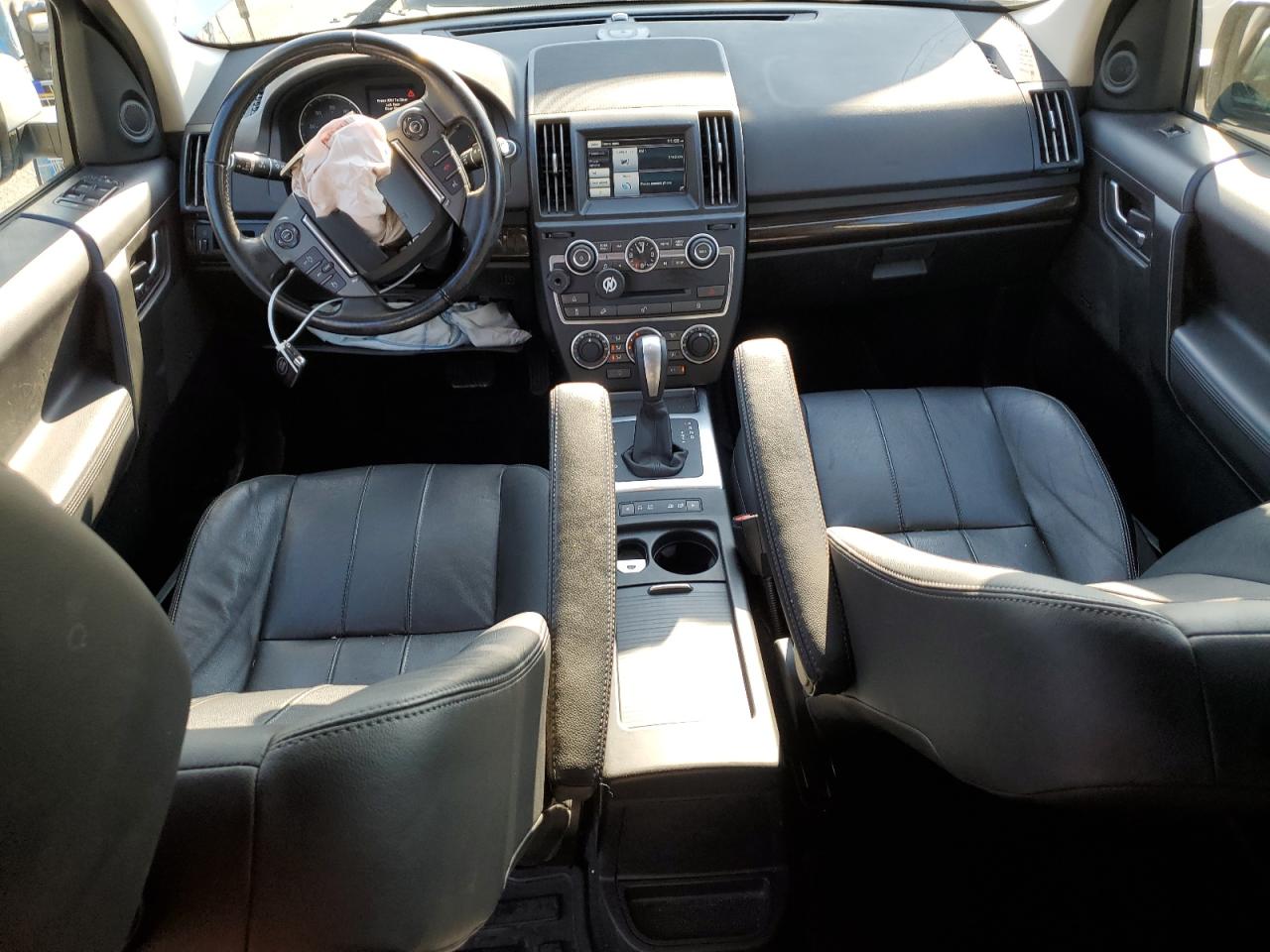 2014 Land Rover LR2 VIN SALFR2BG3EH412727 Copart auction photo, front end / undercarriage damage thumbnail 8