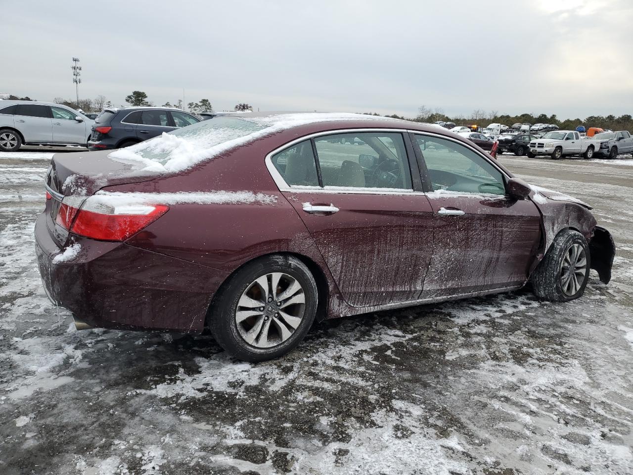 2015 Honda Accord VIN 1HGCR2F33FA223816 Copart auction photo, front end damage thumbnail 3