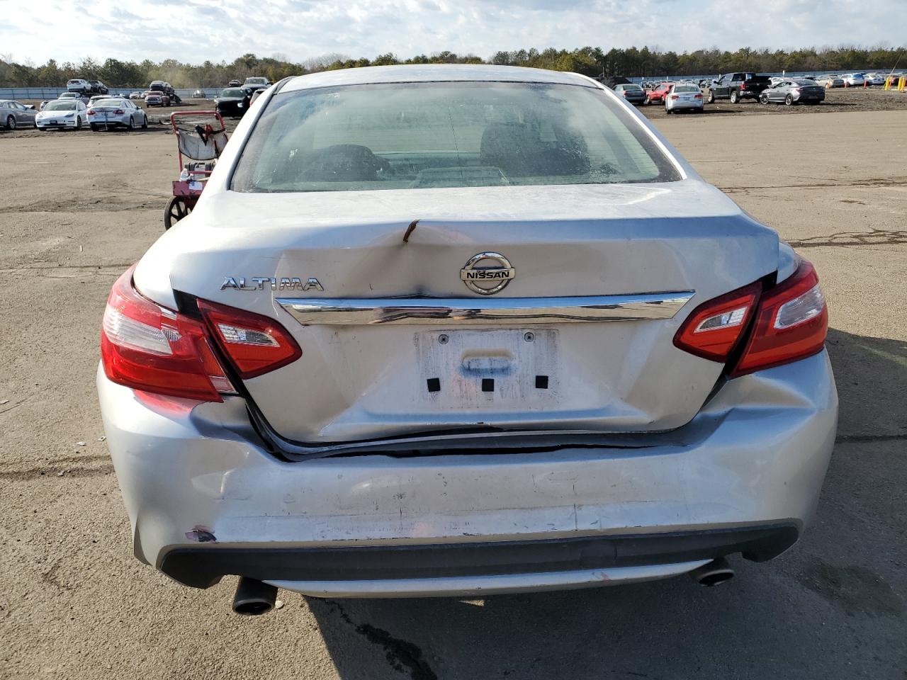 2016 Nissan Altima VIN 1N4AL3AP4GN375112 Copart auction photo, rear end / minor dent/scratches damage thumbnail 6