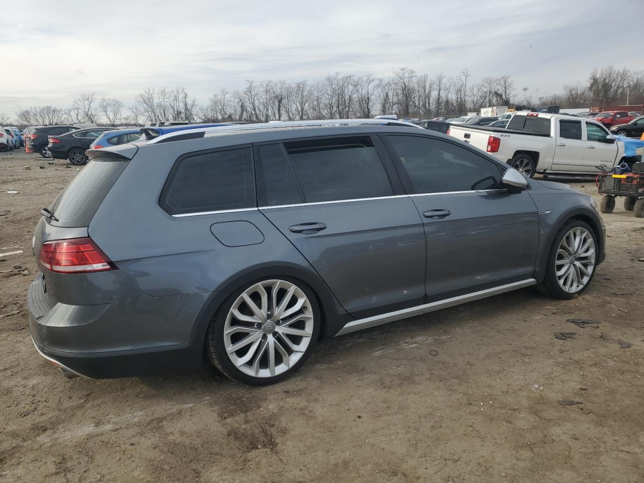 2019 Volkswagen Golf VIN 3VWM17AUXKM509759 Copart auction photo, undercarriage / rear end damage thumbnail 3