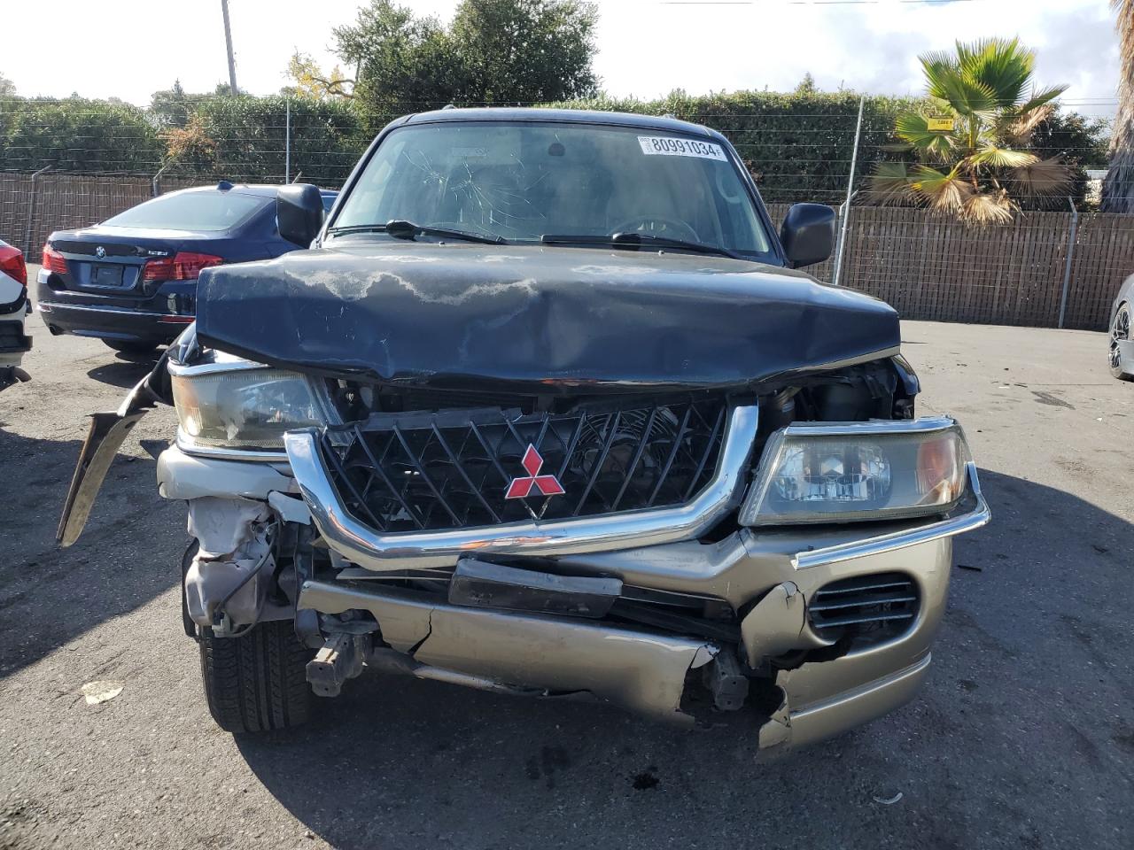 2001 Mitsubishi Montero VIN JA4LS31H51P039747 Copart auction photo, front end damage thumbnail 5