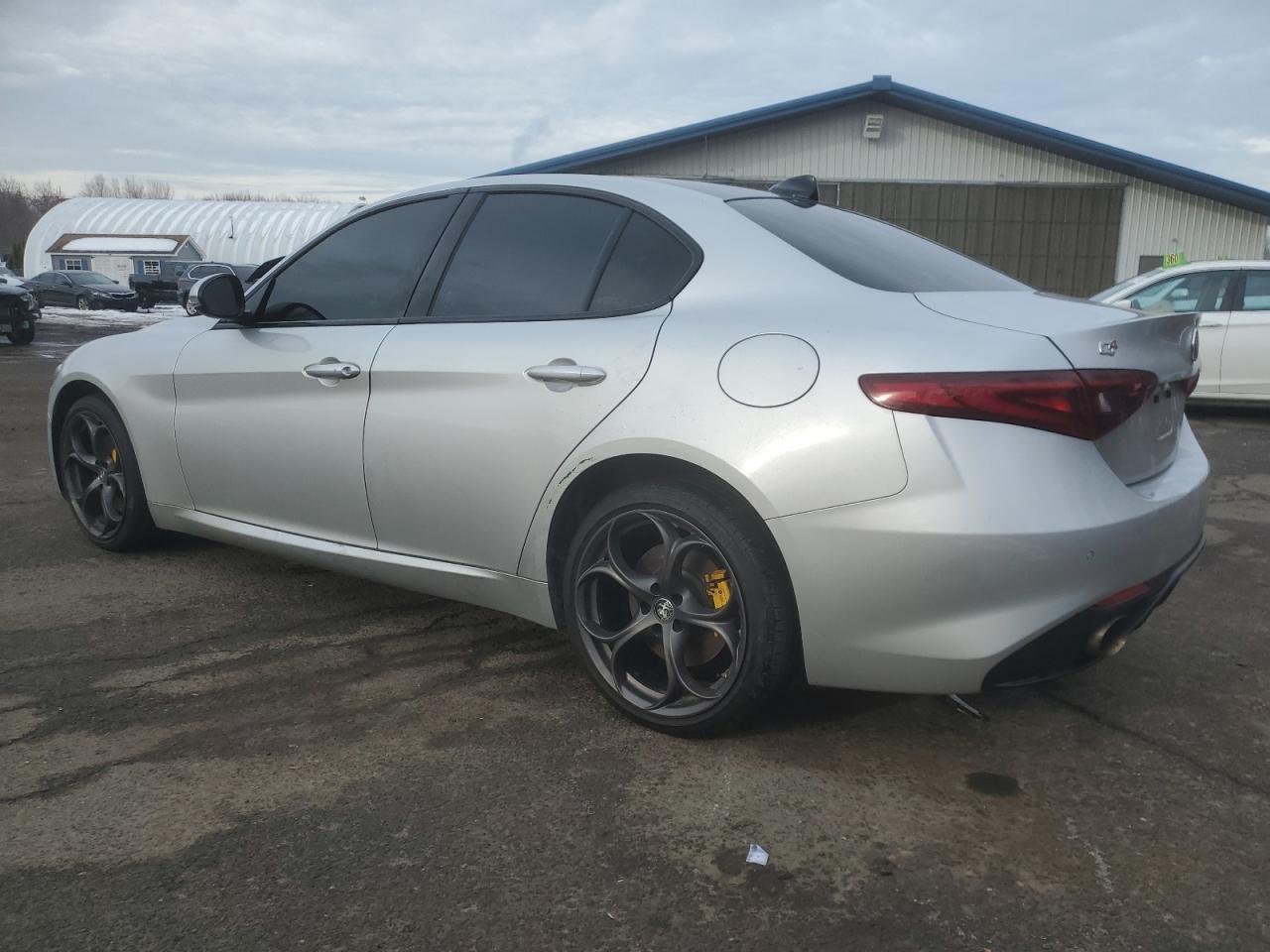 2020 Alfa Romeo Giulia VIN ZARFANBN4L7625998 Copart auction photo, front end / minor dent/scratches damage thumbnail 2