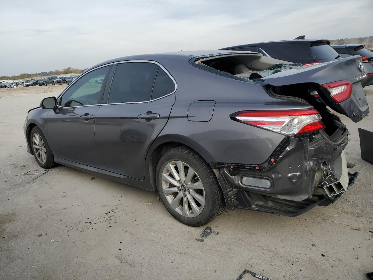 2018 Toyota Camry VIN 4T1B11HK4JU637173 Copart auction photo, rear end / front end damage thumbnail 2
