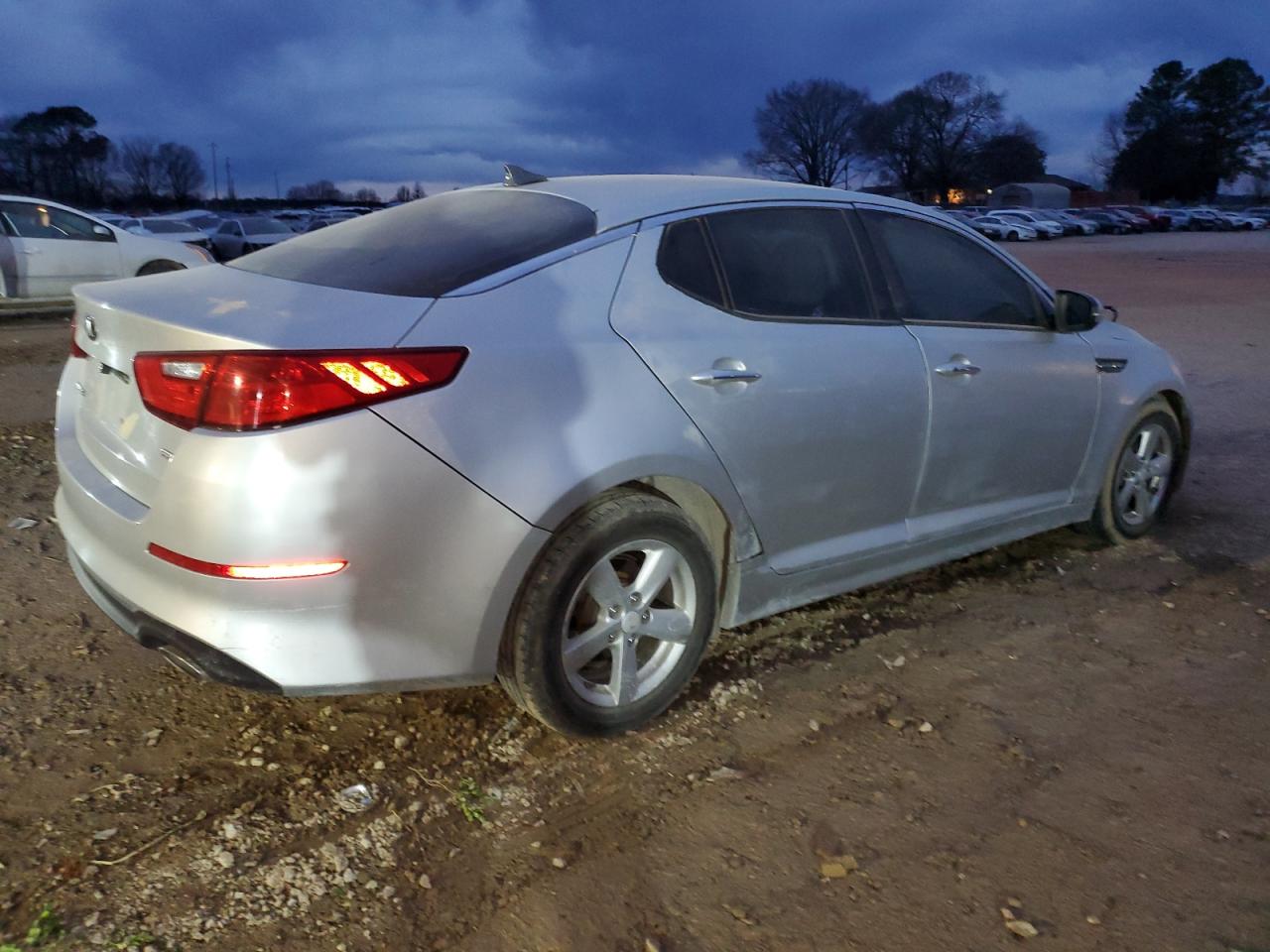 2014 KIA Optima VIN 5XXGM4A71EG280457 Copart auction photo, front end damage thumbnail 3