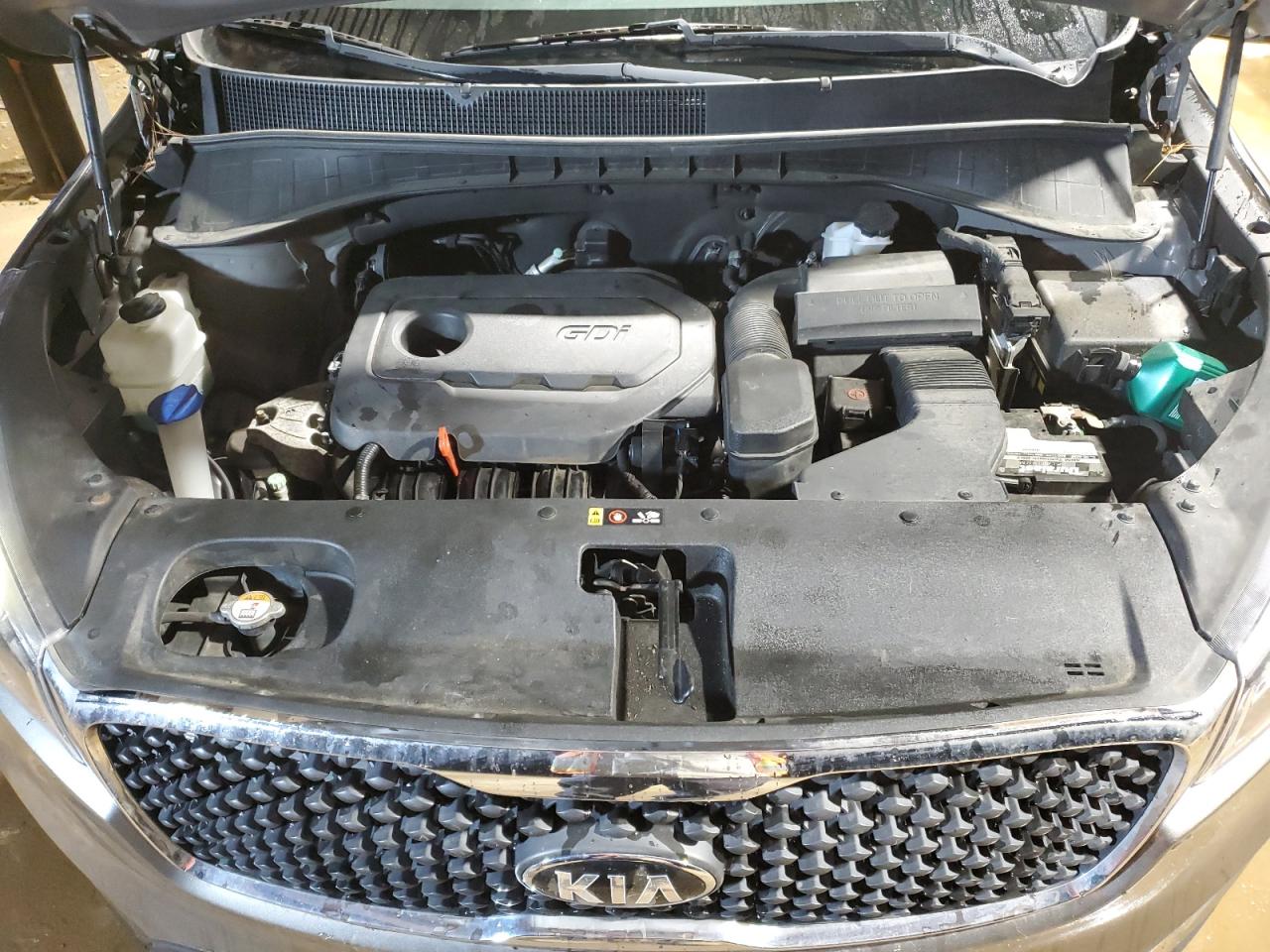 2018 KIA Sorento VIN 5XYPG4A39JG373852 Copart auction photo, normal wear damage thumbnail 12