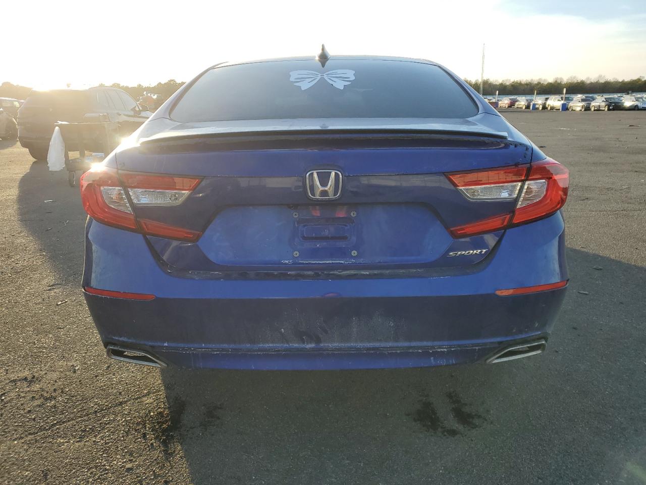2022 Honda Accord VIN 1HGCV1F32NA030982 Copart auction photo, front end / minor dent/scratches damage thumbnail 6