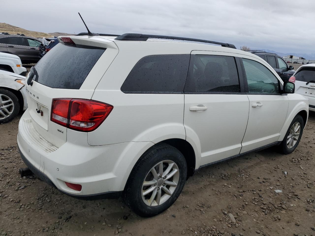 2013 Dodge Journey VIN 3C4PDDBG9DT685399 Copart auction photo, minor dent/scratches damage thumbnail 3