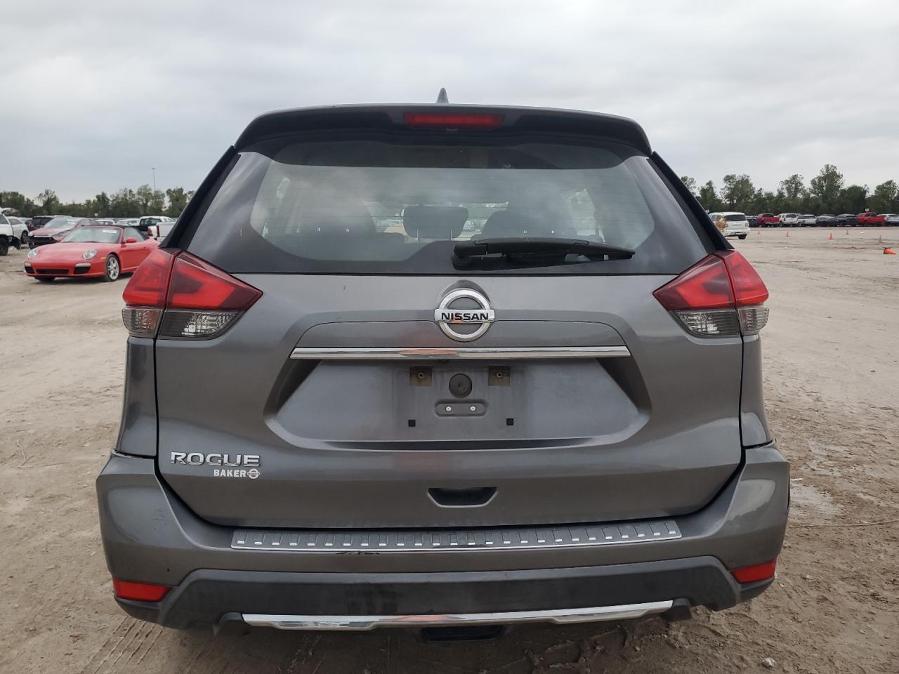 2017 Nissan Rogue VIN KNMAT2MT0HP616957 Copart auction photo, front end damage thumbnail 6