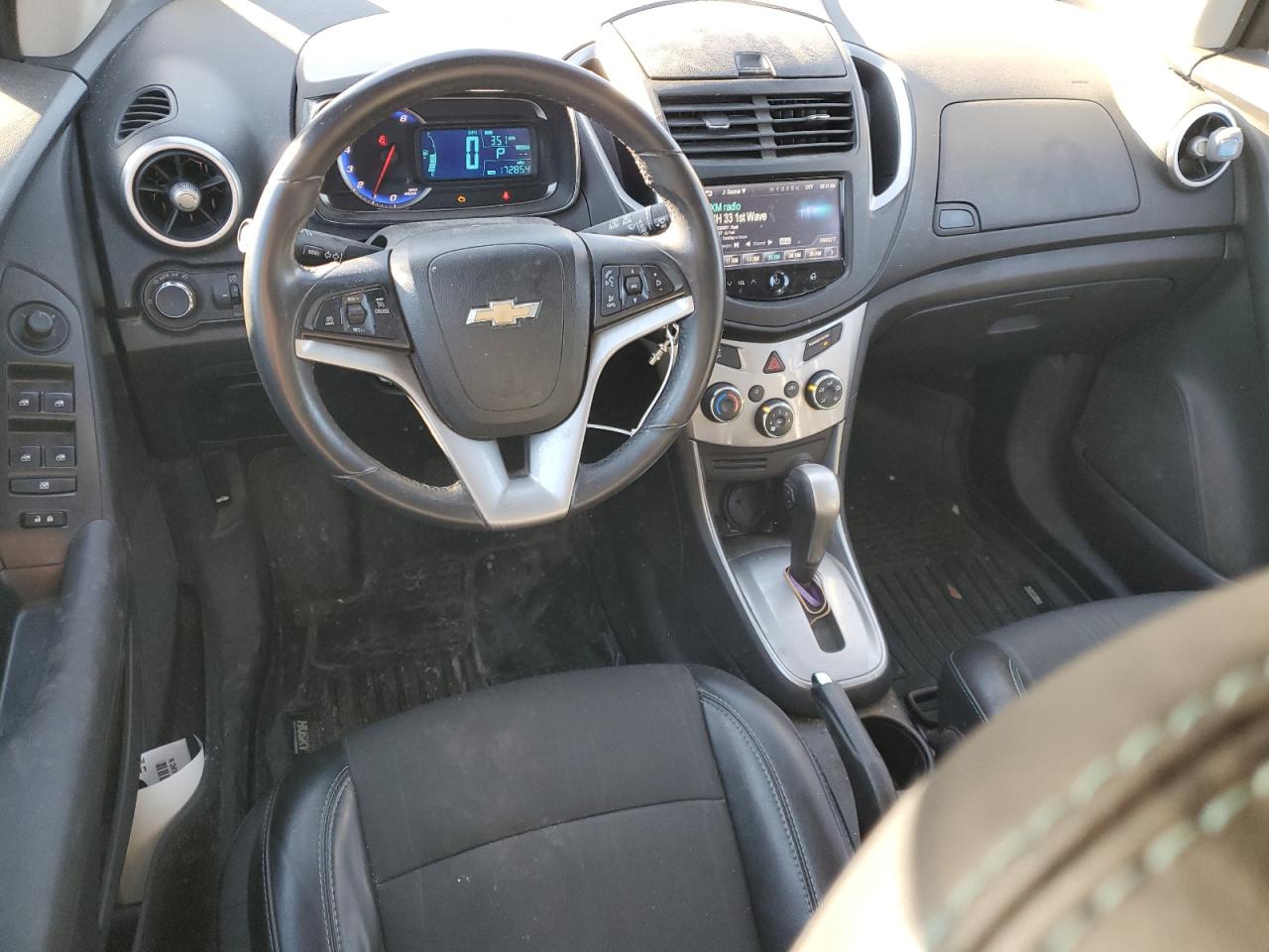 2016 Chevrolet Trax VIN 3GNCJPSBXGL137758 Copart auction photo, rear end damage thumbnail 8