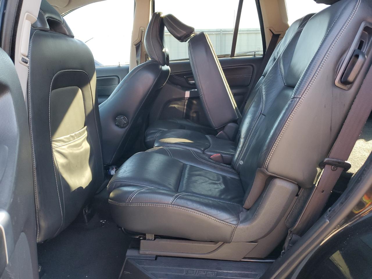 2013 Volvo XC90 VIN YV4952CTXD1654821 Copart auction photo, rear end / side damage thumbnail 11