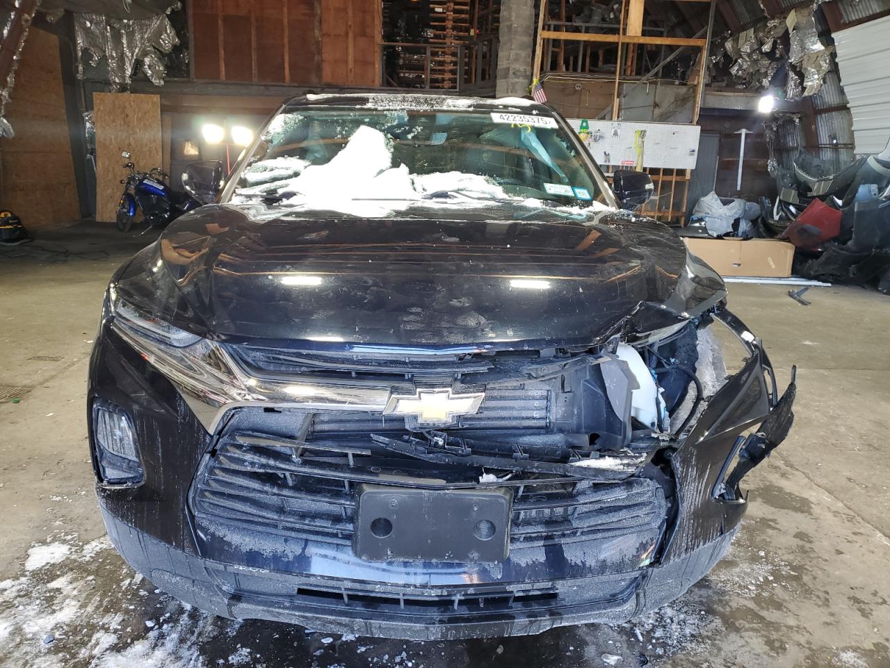 2021 Chevrolet Blazer VIN 3GNKBJRS3MS543233 Copart auction photo, front end / side damage thumbnail 5