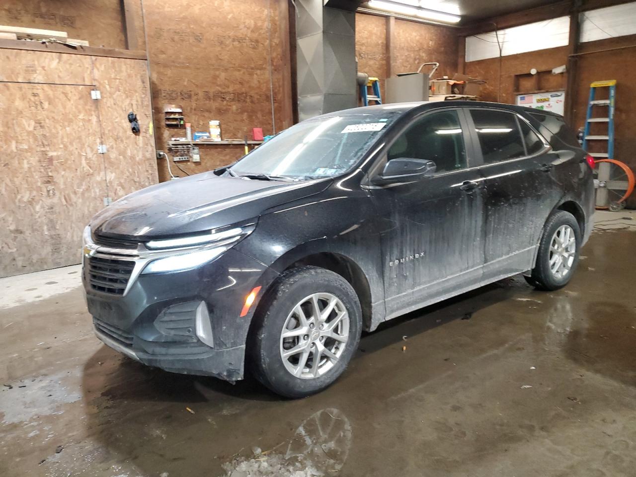 2022 Chevrolet Equinox VIN 3GNAXUEV5NL284156