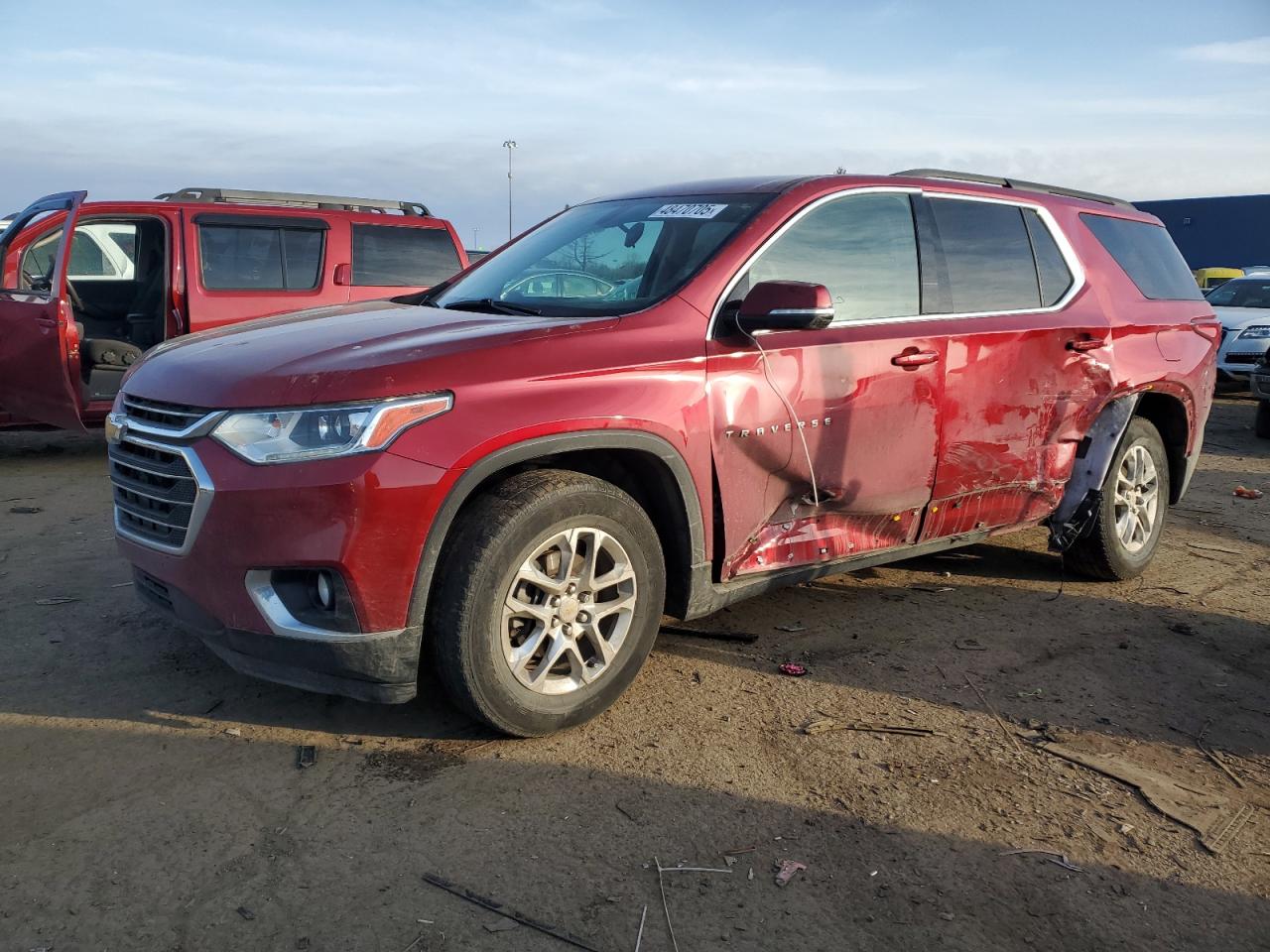 2019 Chevrolet Traverse VIN 1GNERGKW0KJ270257