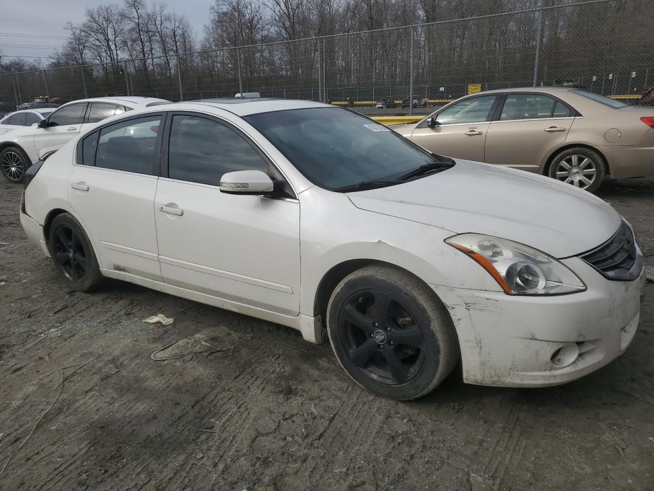2012 Nissan Altima VIN 1N4BL2AP3CC239073 Copart auction photo, rear end / minor dent/scratches damage thumbnail 4
