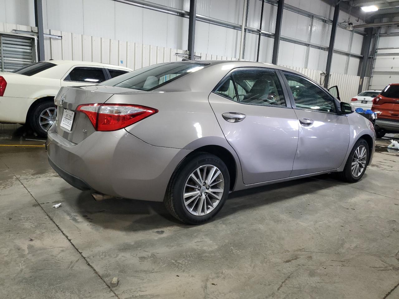 2014 Toyota Corolla VIN 2T1BURHE5EC025247 Copart auction photo, rear end damage thumbnail 3
