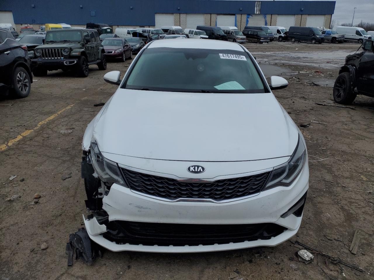 2019 KIA Optima VIN 5XXGT4L30KG317667 Copart auction photo, front end damage thumbnail 5