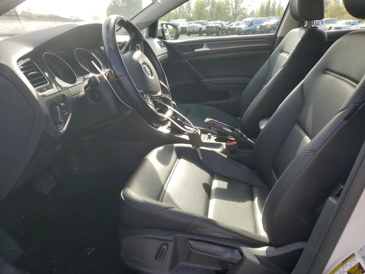 2018 Volkswagen Golf VIN 3VWG17AU1JM251465 Copart auction photo, front end damage thumbnail 7