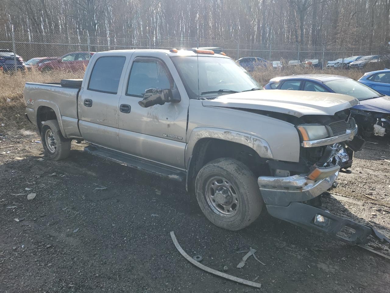 2003 Chevrolet Silverado VIN 1GCHK23U43F234800 Copart auction photo, front end damage thumbnail 4
