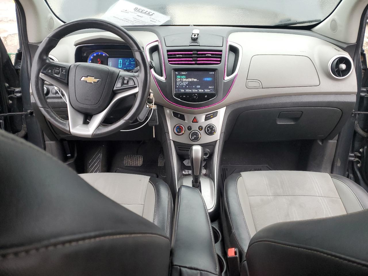 2016 Chevrolet Trax VIN 3GNCJLSB3GL275439 Copart auction photo, side / front end damage thumbnail 8