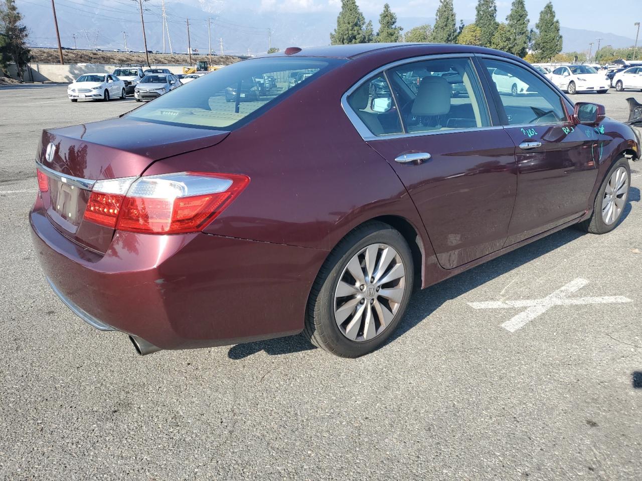 2014 Honda Accord VIN 1HGCR2F8XEA132746 Copart auction photo, front end damage thumbnail 3