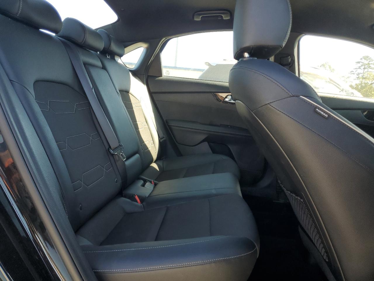 2024 KIA Forte VIN 3KPF54AD0RE737899 Copart auction photo, vandalism damage thumbnail 10