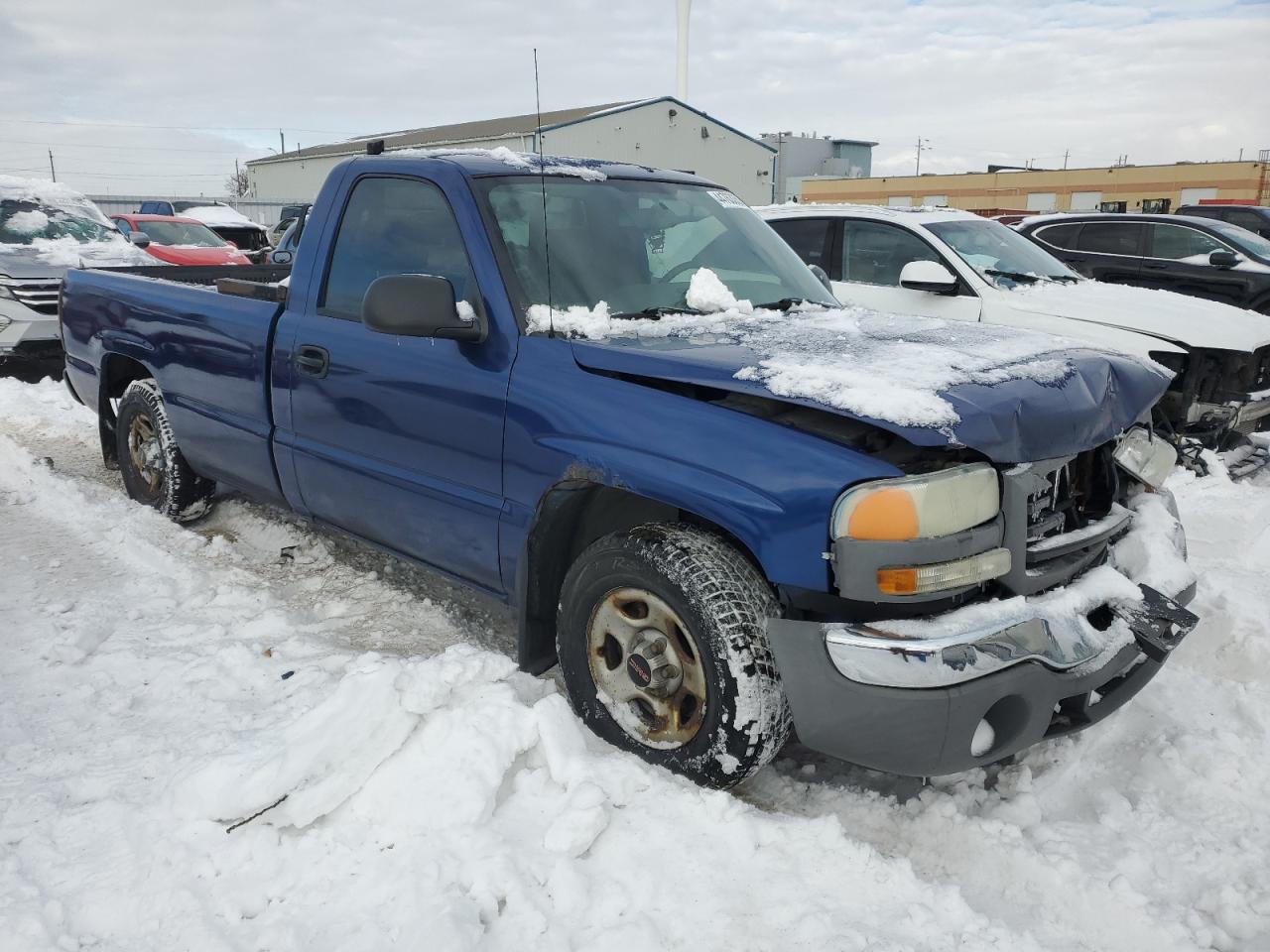 2004 GMC Sierra VIN 1GTEC14X14Z300481 Copart auction photo, front end damage thumbnail 4