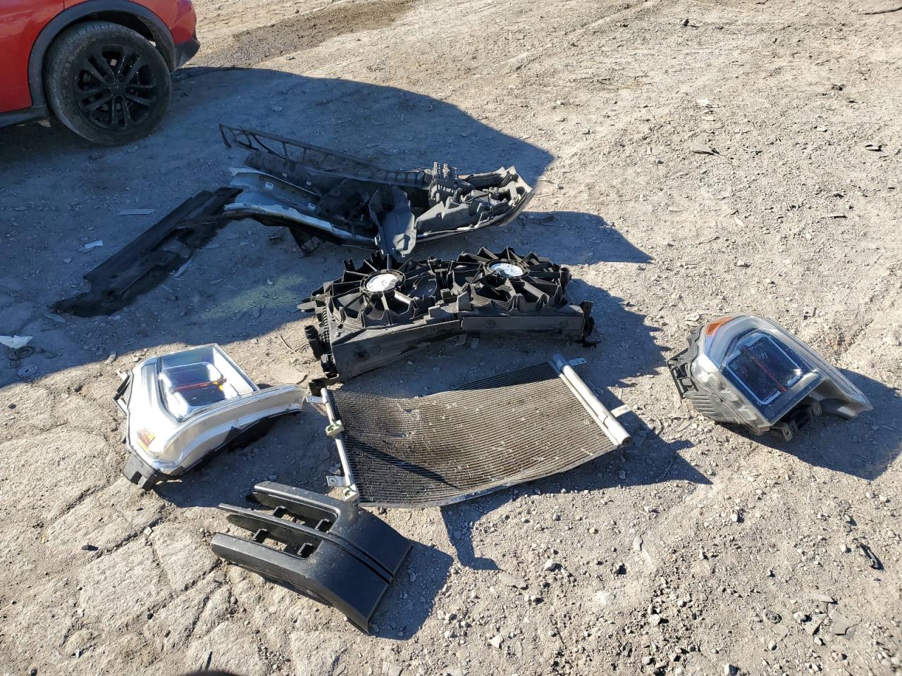 2022 Ford F-150 VIN 1FTFW1C57NKE68793 Copart auction photo, front end / frame damage damage thumbnail 14