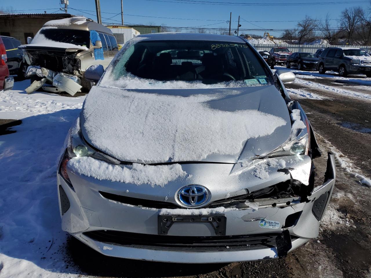 2016 Toyota Prius VIN JTDKBRFU8G3020913 Copart auction photo, front end / side damage thumbnail 5