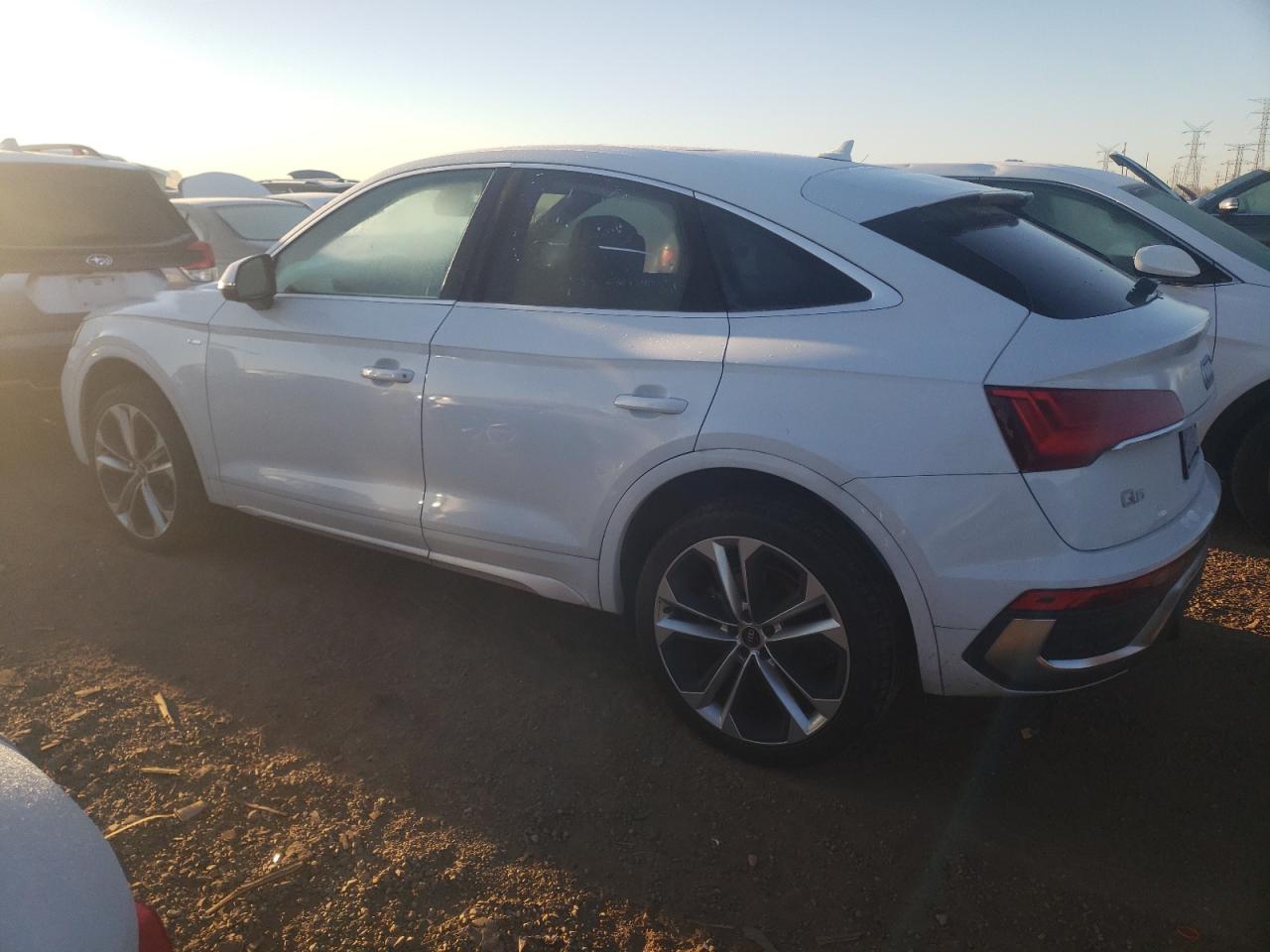 2021 Audi Q5 VIN WA15AAFY1M2077504 Copart auction photo, rear end / side damage thumbnail 2