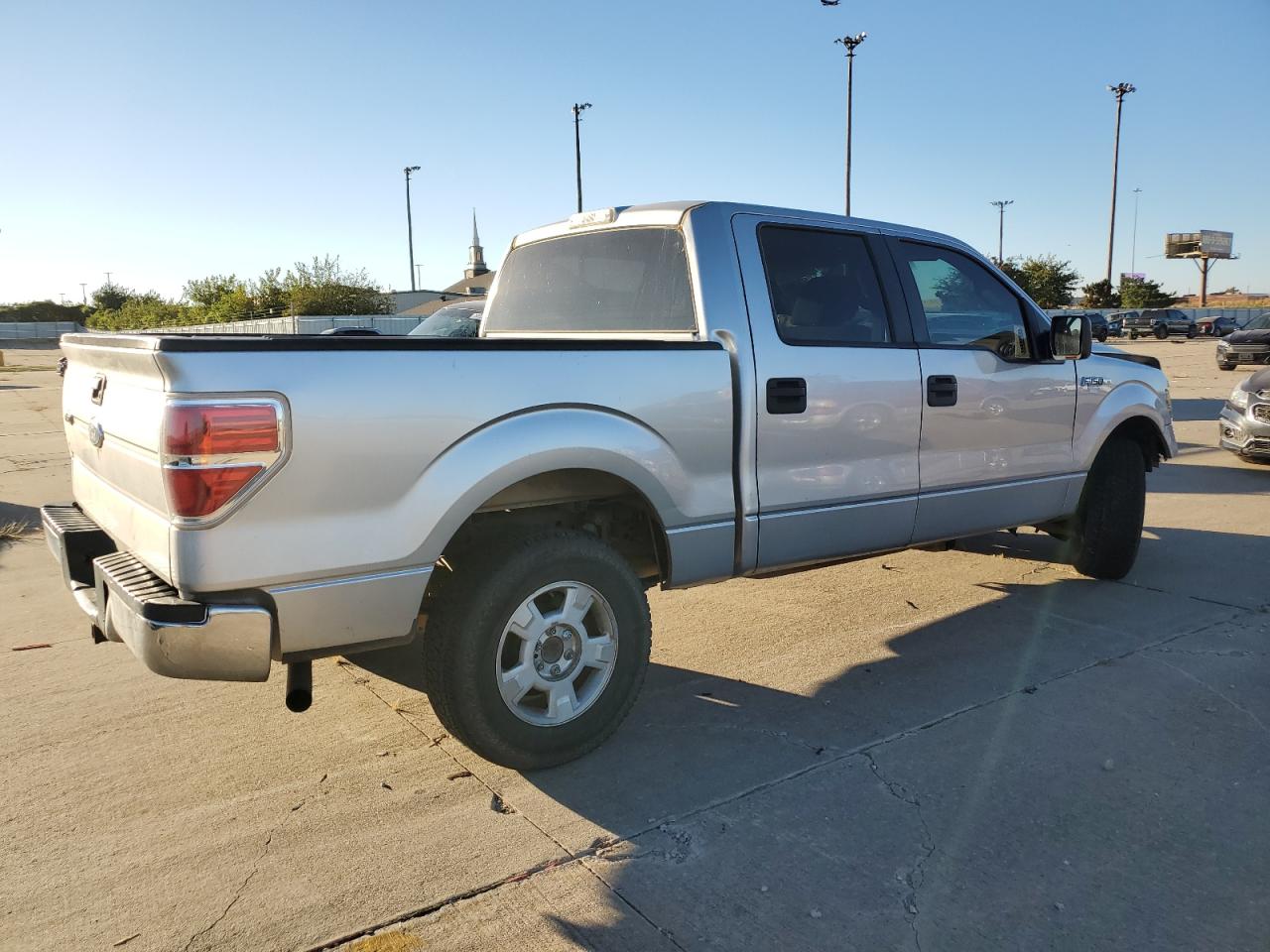 2010 Ford F-150 VIN 1FTEW1C82AFD86477 Copart auction photo, front end / mechanical damage thumbnail 3