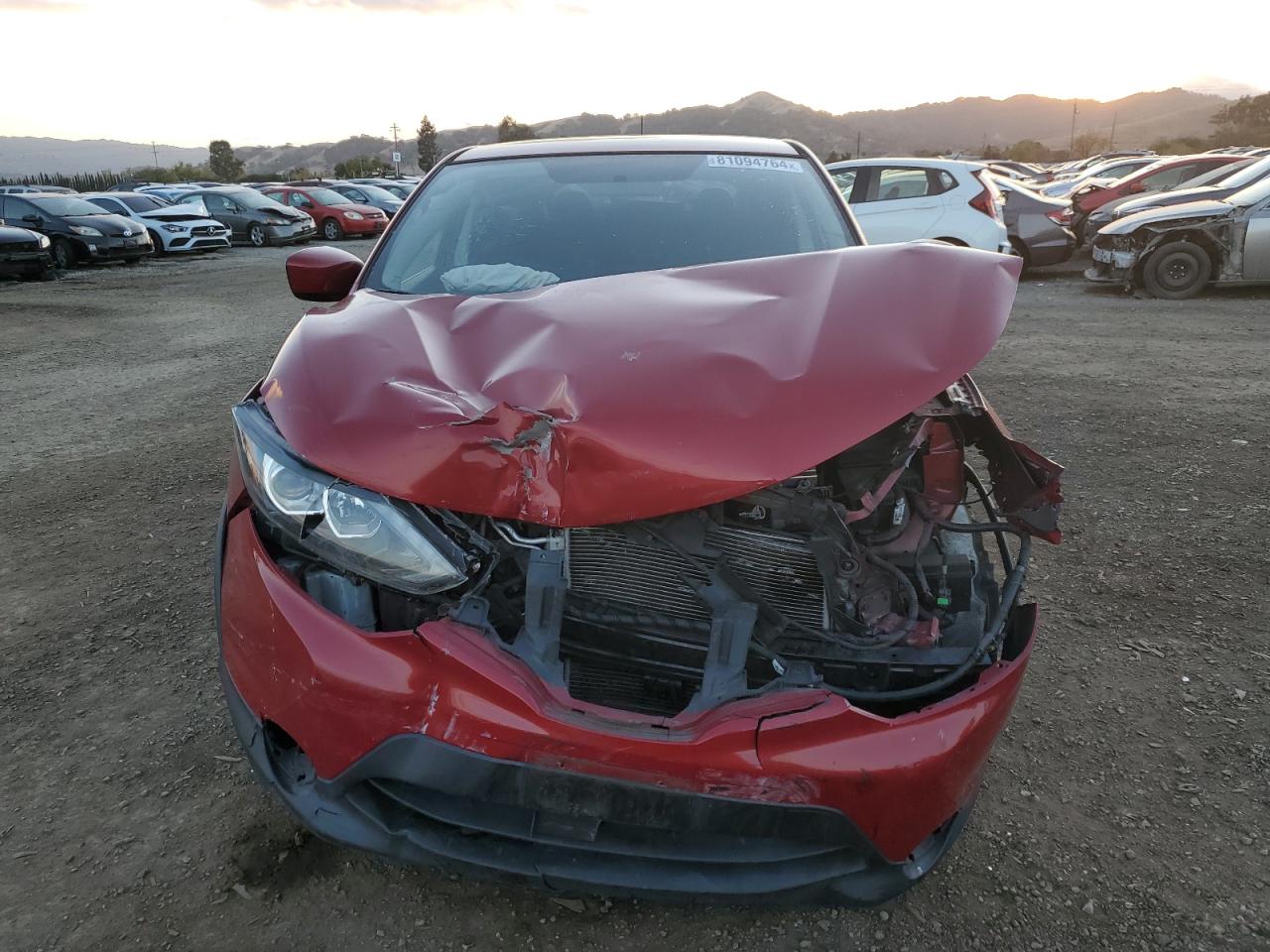 2018 Nissan Rogue VIN JN1BJ1CP8JW105438 Copart auction photo, front end damage thumbnail 5