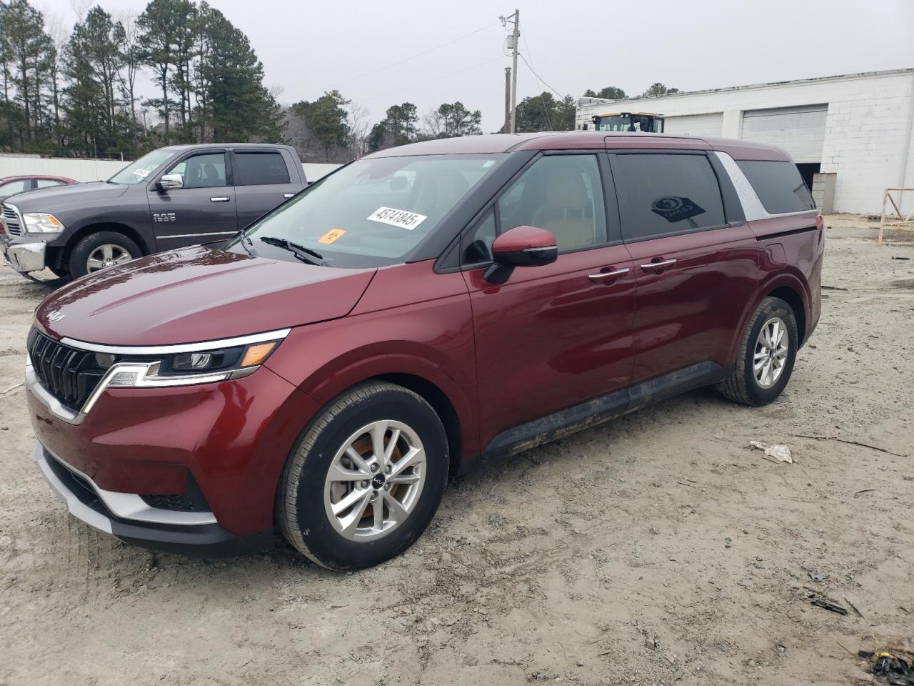 2023 KIA Carnival VIN KNDNB4H36P6254924