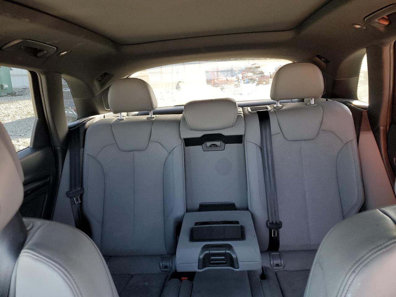 2022 Audi SQ5 VIN WA1C4AFY4N2051396 Copart auction photo, front end damage thumbnail 10