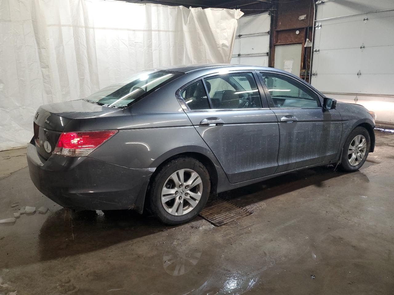 2009 Honda Accord VIN 1HGCP26479A091016 Copart auction photo, front end / rear end damage thumbnail 3