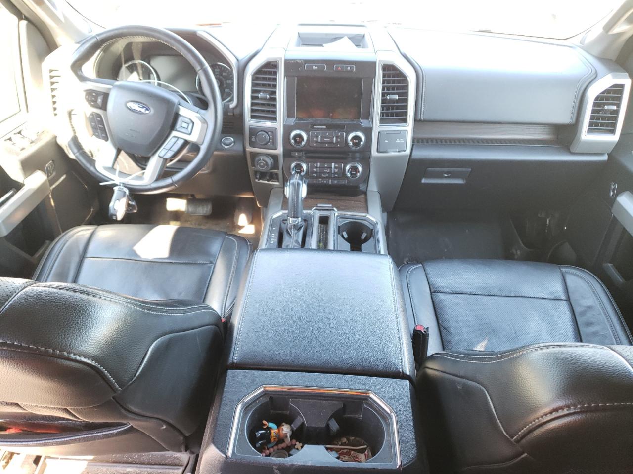 2017 Ford F-150 VIN 1FTEW1EG3HFC12612 Copart auction photo, minor dent/scratches damage thumbnail 8