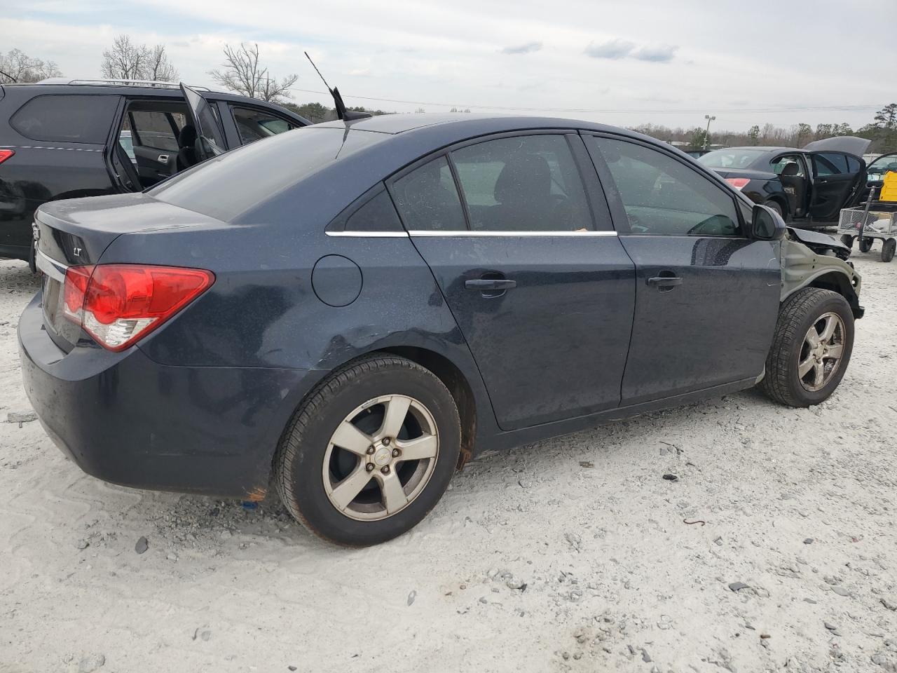2014 Chevrolet Cruze VIN 1G1PC5SB7E7214542 Copart auction photo, front end damage thumbnail 3
