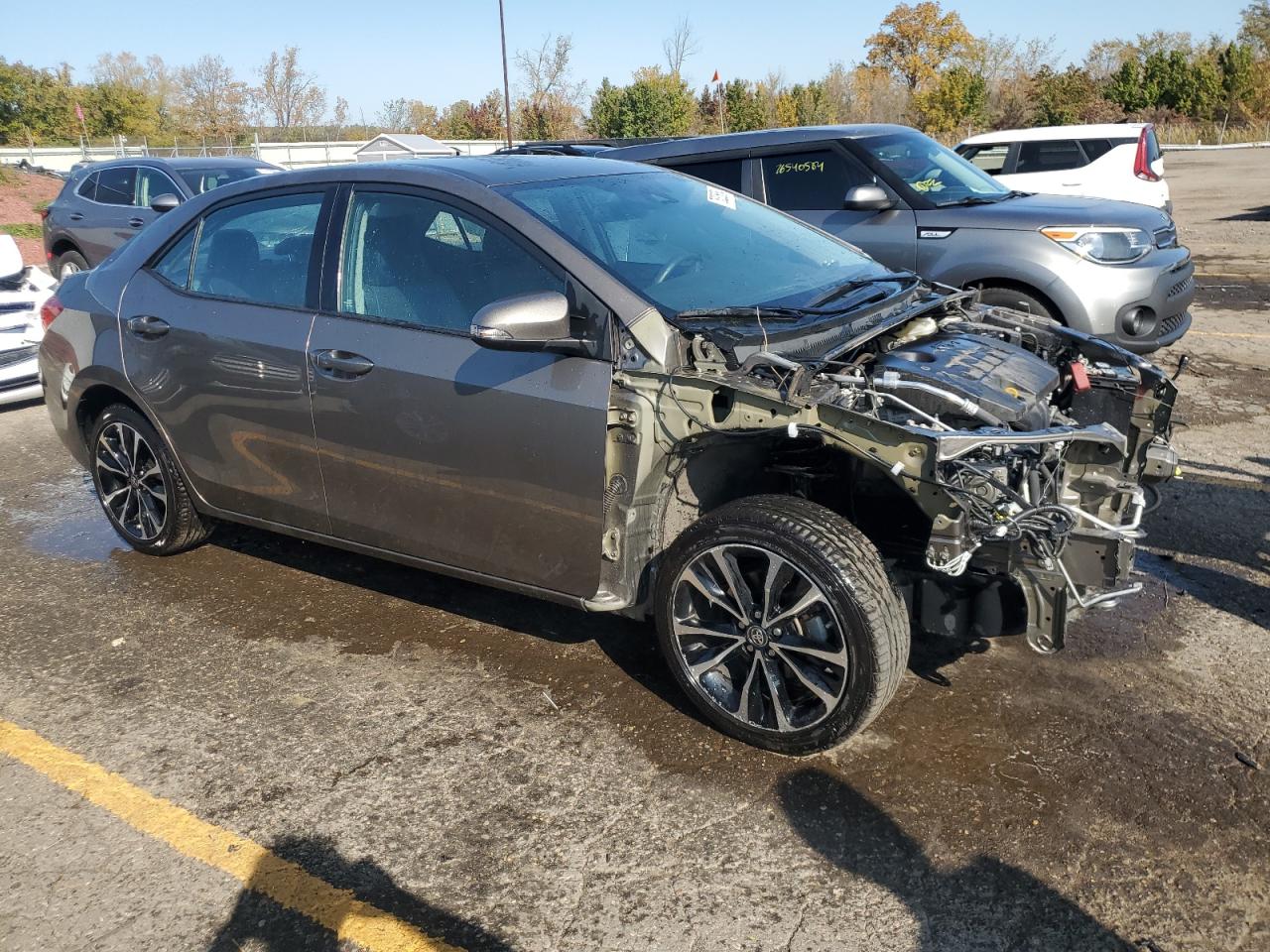 2017 Toyota Corolla VIN 2T1BURHE0HC897727 Copart auction photo, front end damage thumbnail 4