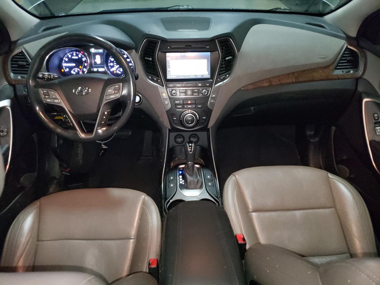 2018 Hyundai Santa Fe VIN 5NMZUDLB5JH100077 Copart auction photo, normal wear damage thumbnail 8