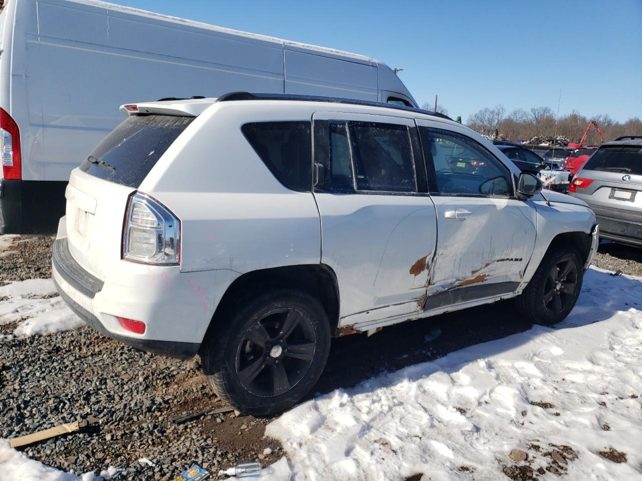 2011 Jeep Compass VIN 1J4NF1FBXBD280938 Copart auction photo, rear end / front end damage thumbnail 3