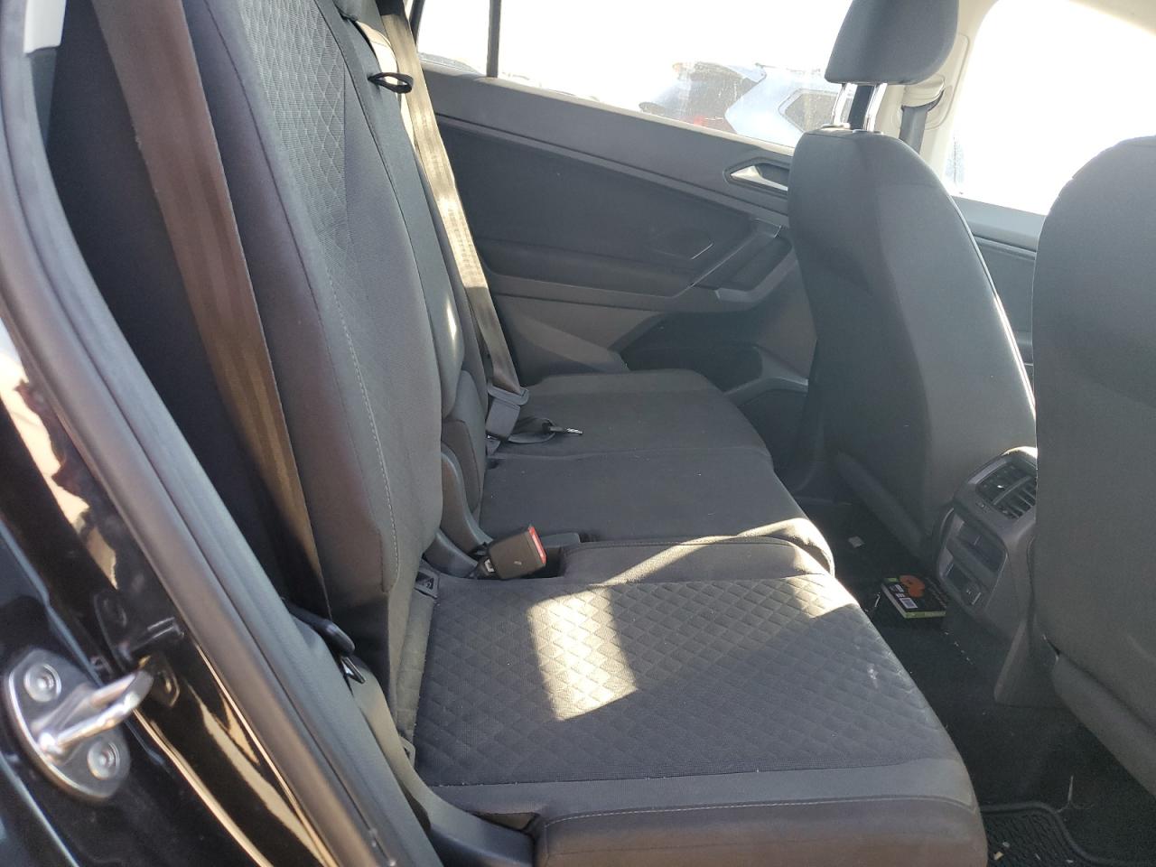 2019 Volkswagen Tiguan VIN 3VV0B7AX7KM065721 Copart auction photo, front end damage thumbnail 10