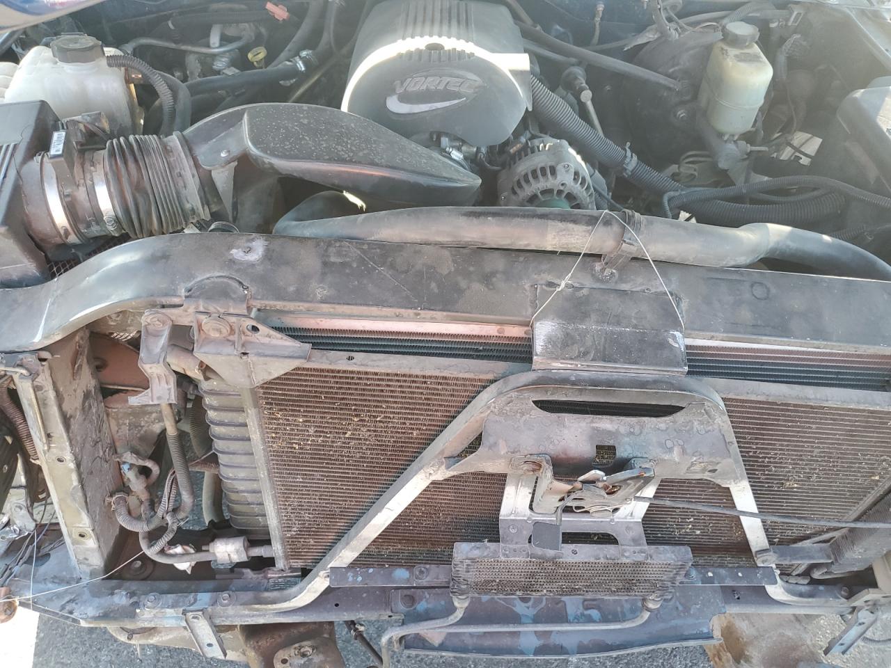 2001 Chevrolet Silverado VIN 2GCEC19T011151507 Copart auction photo, front end damage thumbnail 11
