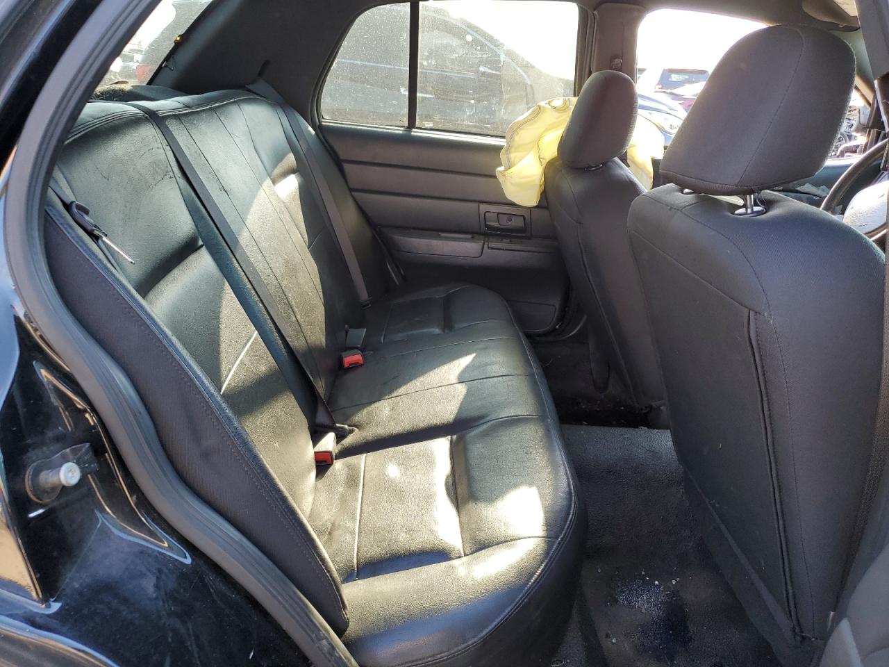2008 Ford Crown Victoria VIN 2FAHP71V88X164066 Copart auction photo, side / undercarriage damage thumbnail 10