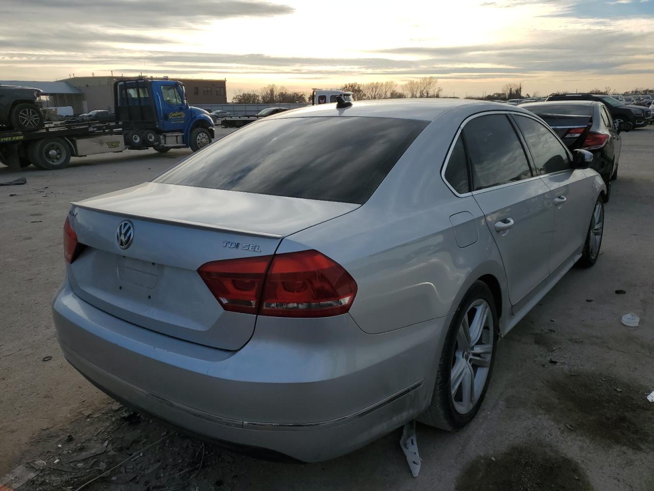 2014 Volkswagen Passat VIN 1VWCN7A31EC108341 Copart auction photo, front end damage thumbnail 3